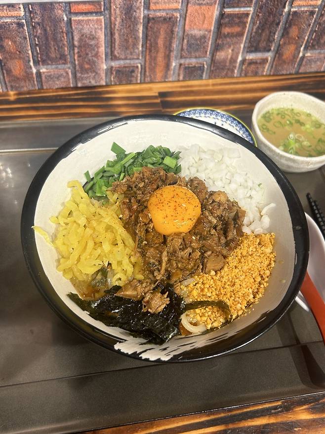 IMG_1525.jpeg 야심한 밤 오사카 라멘집 투어