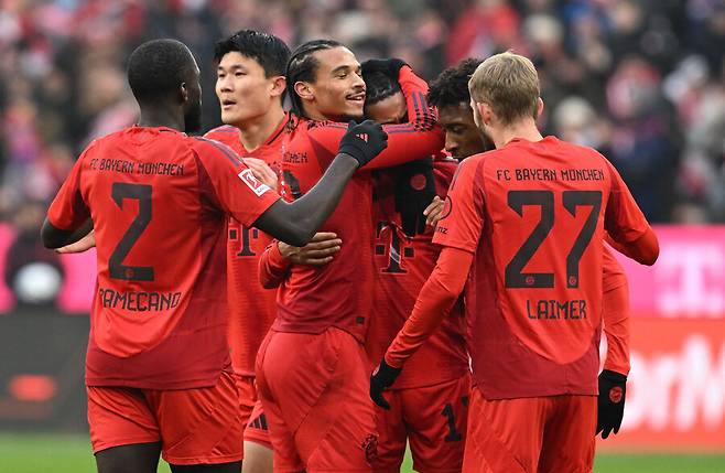 ▲ 김민재와 바이에른 뮌헨 동료들 ⓒ연합뉴스/AP
