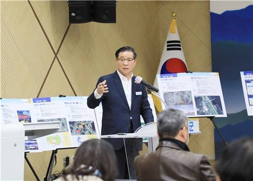 진병영 군수 기자회견 [경남 함양군 제공. 재판매 및 DB 금지]