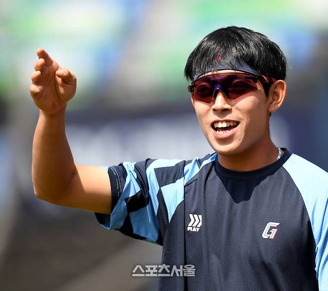 롯데 황성빈이 밝은 표정을 짓고 있다. 사진 | 최승섭기자 thunder@sportsseoul.com