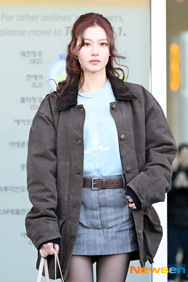 사나