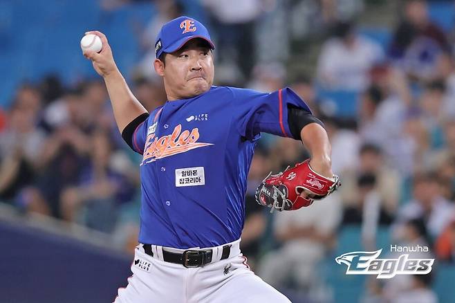 ▲ 지난해 팀 마무리로 활약한 주현상은 연봉이 1억4000만 원(127%)이 한꺼번에 올라 2억5000만 원에 사인했다. ⓒ 한화 이글스