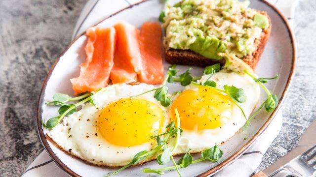 고단백, 고섬유질 아침 식사는 체중 감량에 도움이 된다 | 출처: 클립아트코리아