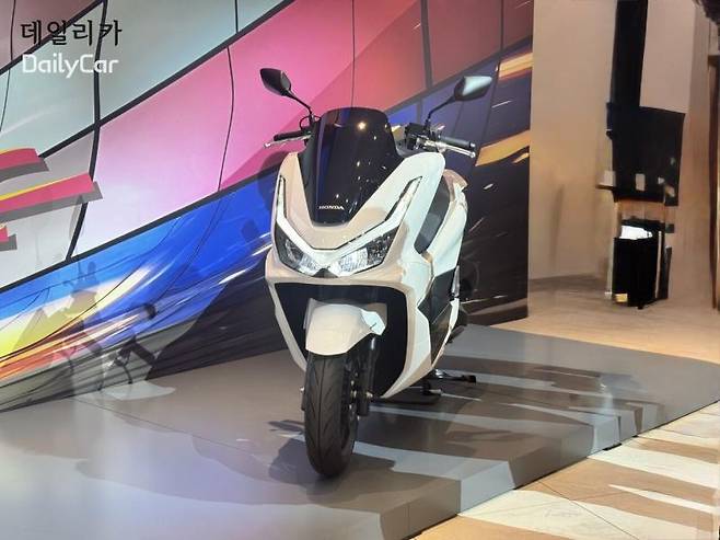 신형 혼다 PCX