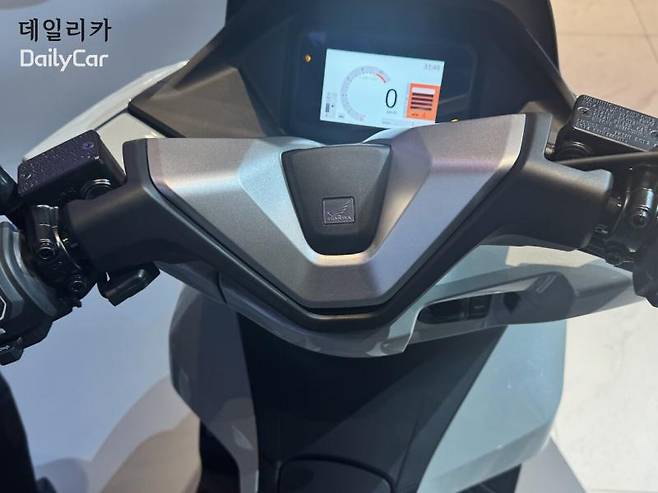 신형 혼다 PCX