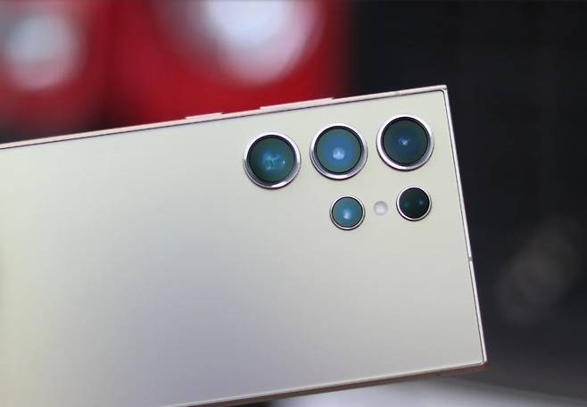 사진=샘모바일 홈페이지 갈무리