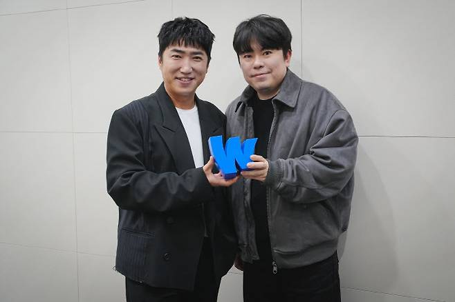 장동민(왼쪽) 현정완 PD(사진=웨이브)