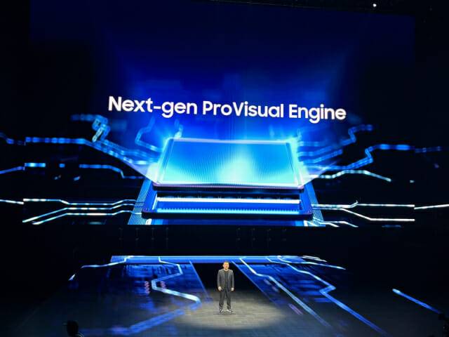 22일(현지시간) 미국 세너제이 SAP센터에서 개최된 '갤럭시 언팩'에서 노태문 MX사업부분 사장이 갤럭시S25 시리즈 성능을 설명하고 있다. (사진=지디넷코리아)