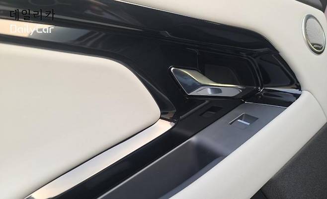 랜드로버 레인지로버 이보크 (도어 패널)