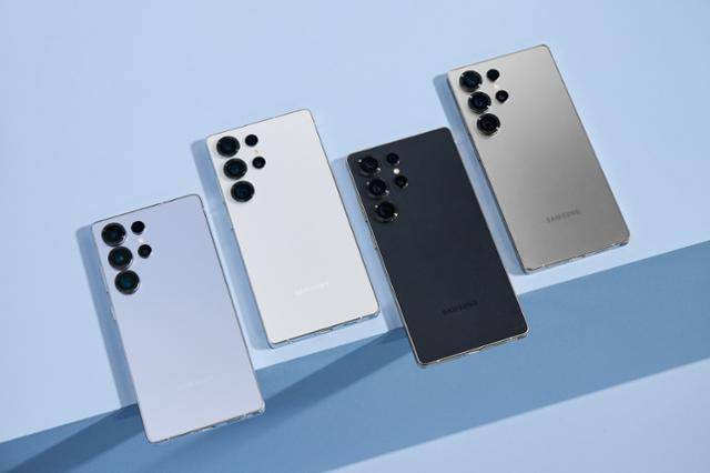 삼성전자의 플래그십 스마트폰 신제품 '갤럭시S25 울트라'. 삼성전자 제공