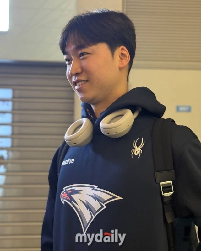 한화 이글스 엄상백./인천공항 = 박승환 기자