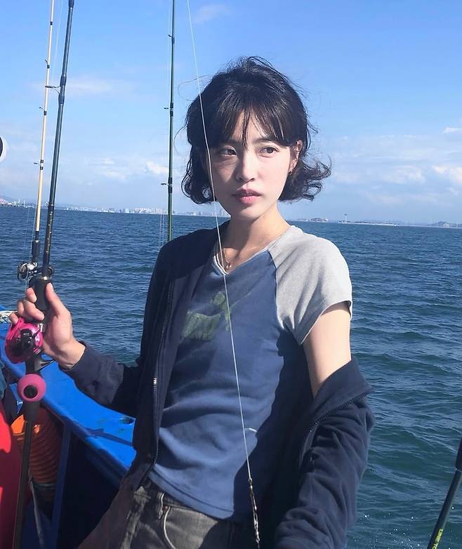 하지수. SNS 캡처