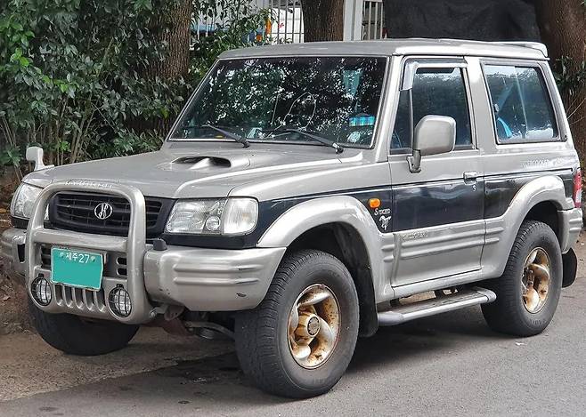 SX3g-g42glHLbVHHdXM3jl9nehMAO3UD1LWGe84ZeKVZ44U04g4FbK7CaDvF4V25OBDm8GFUMAR_w7H7KVVCbA.webp.ren.jpg 다시나와도 인기많을 국산 자동차...jpg