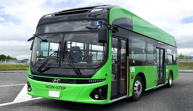 현대자동차 중형 전기 버스 'ELEC CITY TOWN'