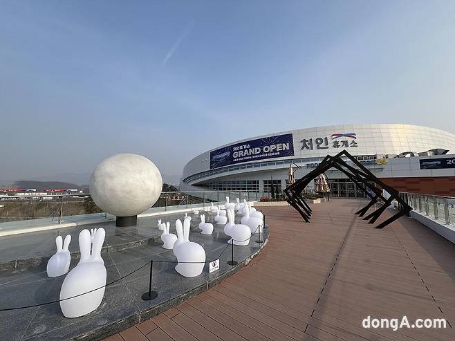 처인휴게소 2층 테라스 야외데크