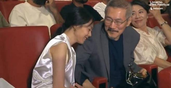 '제77회 로카르노국제영화제'의 배우 김민희와 영화감독 홍상수(왼쪽부터). 사진=뉴시스