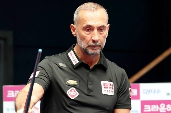 사이그너가  26일 경기도 고양 킨텍스PBA스타디움에서 ‘24/25 웰컴저축은행 PBA챔피언십’ 64강전서 3점대 애버리지 공격을 앞세워 16강에 선착했다. (사진= PBA)