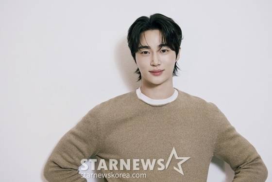 [단독]변우석, "좋아하는 사이" 김수현 공개 고백에 화답.."제가 더 다가갈게요" [인터뷰③]