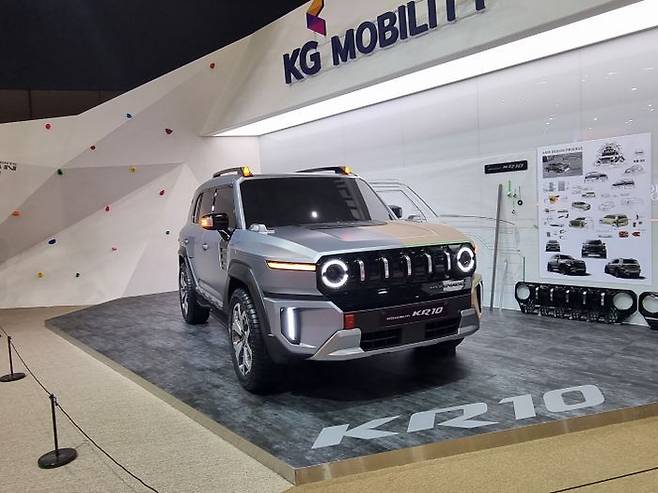 KG모빌리티가 지난 2023년 3월 30일 경기도 고양 킨텍스에서 열린 2023 서울모빌리티쇼에서 공개한 준중형 SUV 'KR10(프로젝트명)' 콘셉트카.ⓒ데일리안 편은지 기자