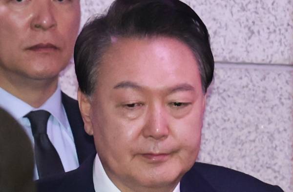 ▲2025년 1월21일 윤석열 대통령이 서울 종로구 헌법재판소에서 열린 탄핵심판 3차 변론에 출석하고 있다. ⓒ연합뉴스