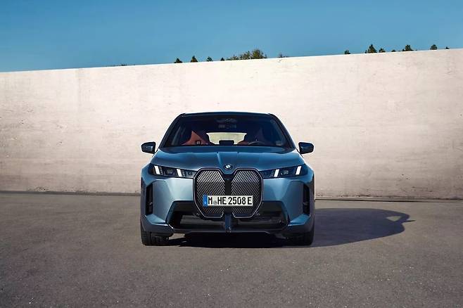 2026 BMW iX