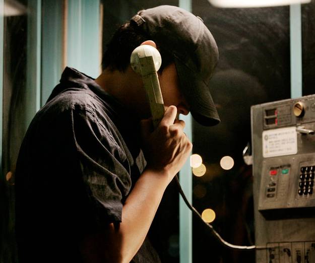 1991년 1월29일. 저녁 6시쯤 서울구정국민학교 3학년이었던 이형호 군이 유괴되는 사건이 벌어졌다. 사진은 이형호 군 유괴 살인 사건을 모티브로 제작된 영화 '그놈 목소리' 스틸컷. /사진='그놈 목소리' 스틸컷