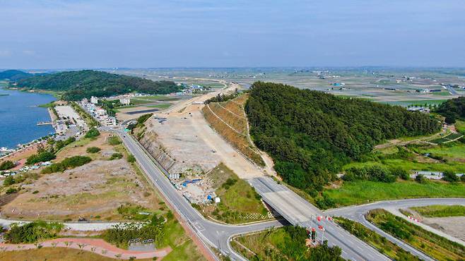 [서울=뉴시스] 새만금 전주고속도로 종점. 2025.01.29. (사진=새만금개발청 제공) photo@newsis.com  *재판매 및 DB 금지