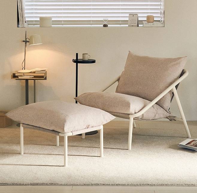 지누스 '에이다' 〈사진=지누스 공식 홈페이지 갈무리〉