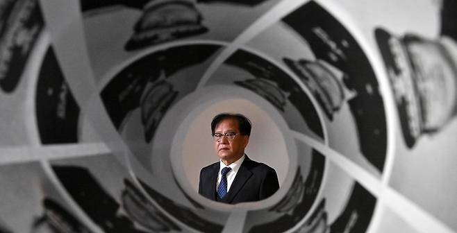안호재 안병하인권학교 대표가 지난달 24일 오후 서울 용산구 헤럴드스퀘어에서 헤럴드경제와 인터뷰에 앞서 포즈를 취하고 있다. 임세준 기자