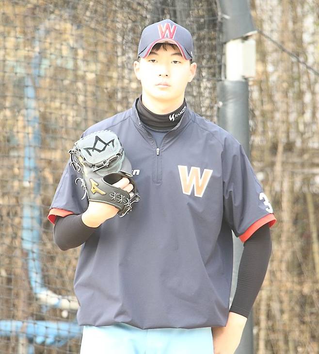 휘문고 190cm 좌완 3학년 이민준. 사진=전상일 기자