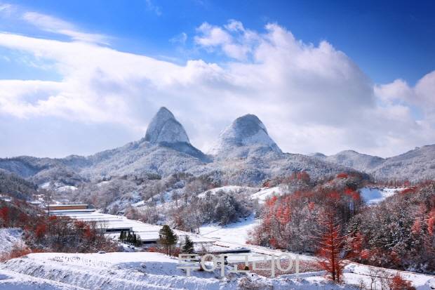 마이산 설경/사진-전북도