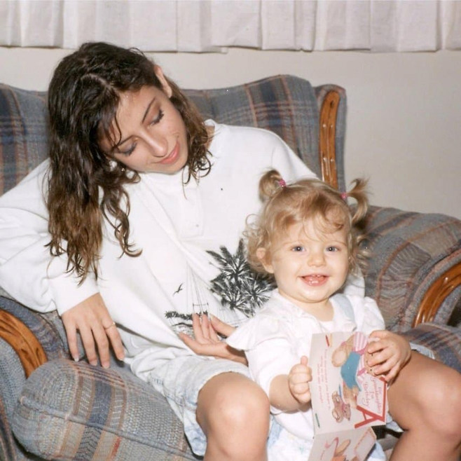 image.png 이번에 컴백한 16살때 임신해서 애낳은 알렉사 블리스