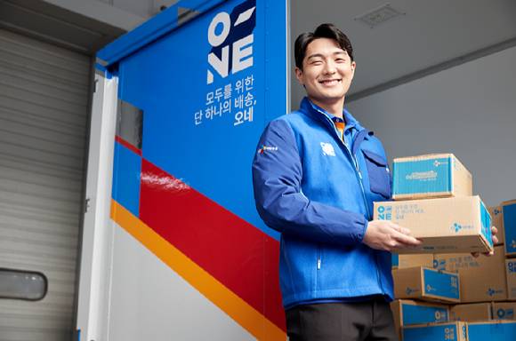 CJ대한통운 택배기사. [사진=CJ대한통운]