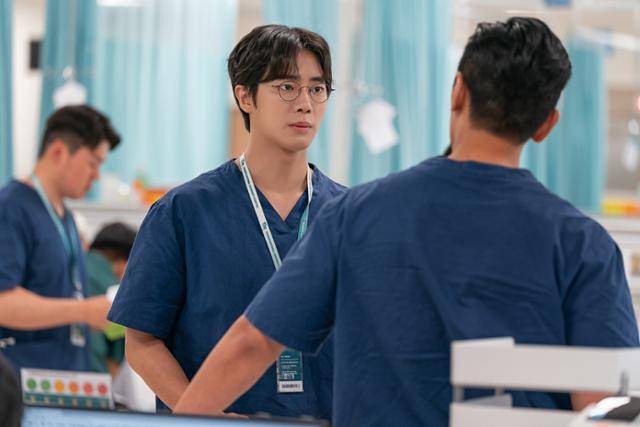 넷플릭스 드라마 '중증외상센터'에서 4년차 레지던트 양재원 역의 추영우. 넷플릭스 제공
