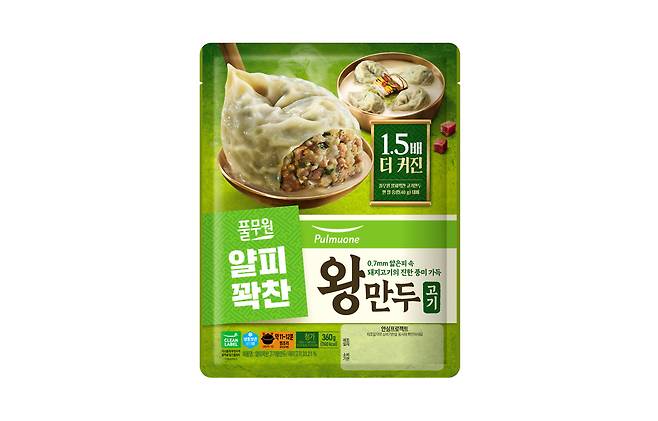 풀무원 '얄피꽉찬 고기왕만두'(풀무원 제공).