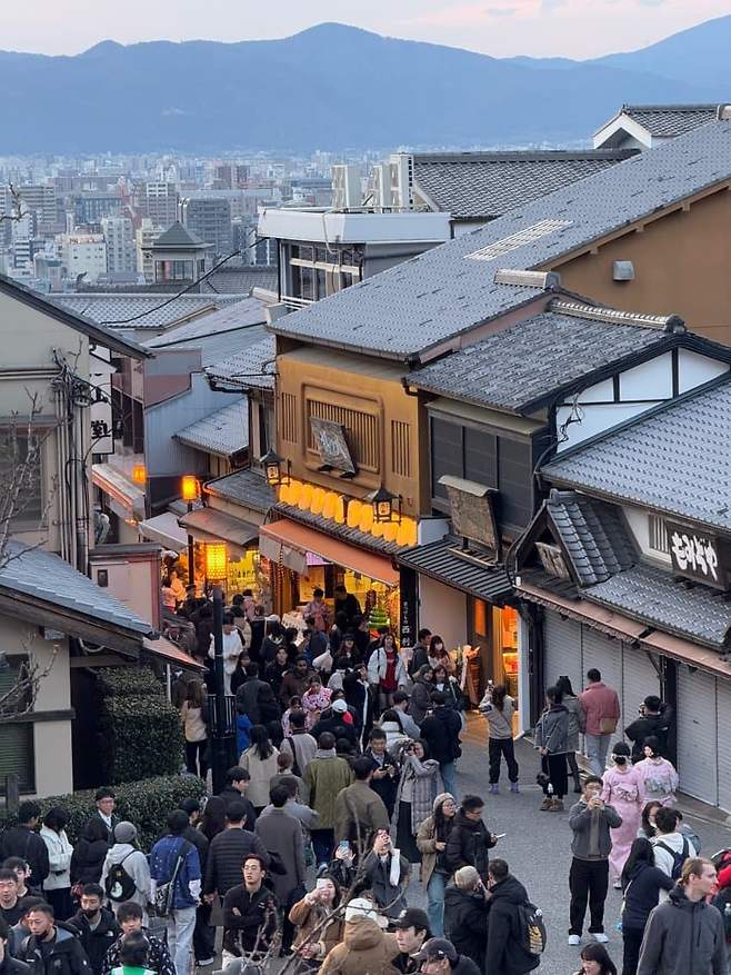 7ceef471b08b6cf723ef8794469c706948f91ff60166c648b1ddf0de17ba221fa24641dd730d14dca00cb86a6e9889ddebd63424f9