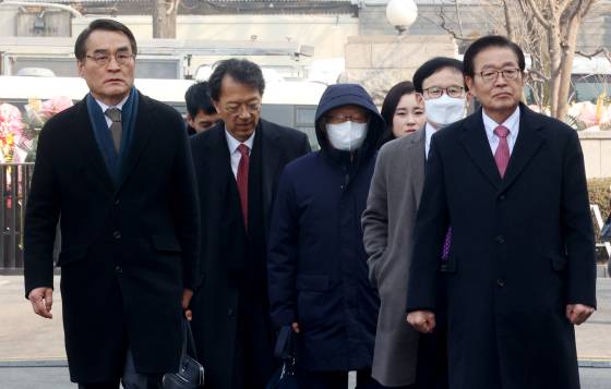 윤석열 대통령의 법률대리인단. 뉴스1