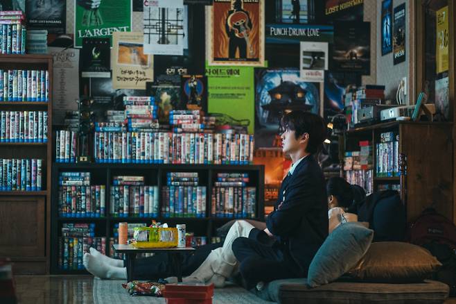 '멜로무비'에서 고겸 역을 맡은 배우 최우식. 넷플릭스 제공