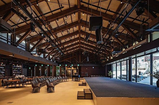 우수건축자산은 건축물 등의 소유주가 지자체에 신청해 지자체 평가를 받아 등록된다.조치원 1927 아트센터 전경.ⓒ국토부