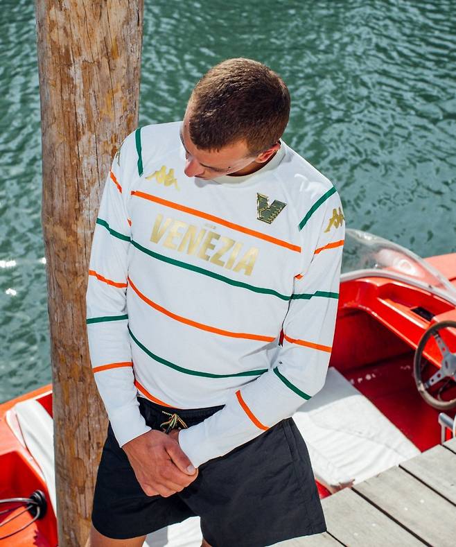 IMG_3757.jpeg 요즘 축구 유니폼 원탑 브랜드 ㄷㄷㄷㄷㄷㄷㄷㄷㄷㄷㄷㄷㄷㄷㄷㄷ.