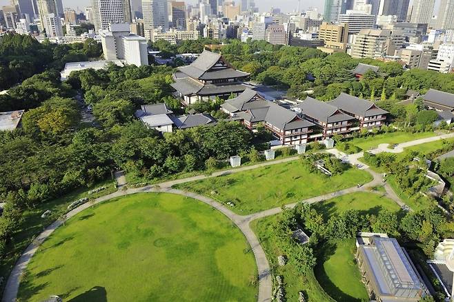 도심 속 시바공원은 번화가와는 또 다른 고즈넉함을 풍긴다. 사진= Preferred Hotels & Resorts