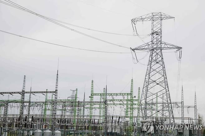 라트비아 송전 시설 [AFP 연합뉴스 자료사진. 재판매 및 DB 금지]