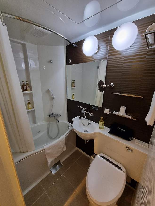 7ce88968efc23f8650bbd58b36827264fe9af562