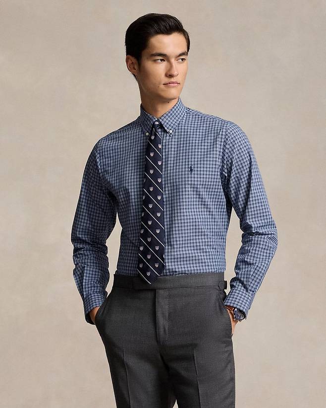 s7-AI710952114001_alternate10.jpg 클래식 끝판왕이지만 소화하기 어렵다는 남자 패션.jpg