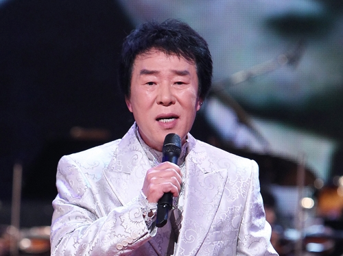 ‘해뜰날’ 등으로 큰 인기를 누린 트로트 가수 송대관이 지난 7일 오전 별세했다. 향년 79세. [사진 출처 = 연합뉴스]