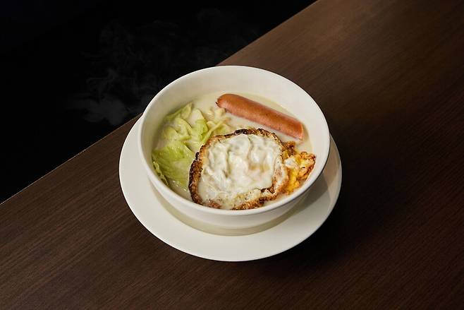 조광효 요리사가 만든 ‘두유라면’. 염서정 스튜디오 어댑터