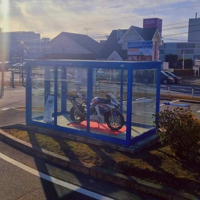 28b9d932da836ff537ee83e54587746e4f2e3531f34c56e48b5f0686487d6c18652bb4