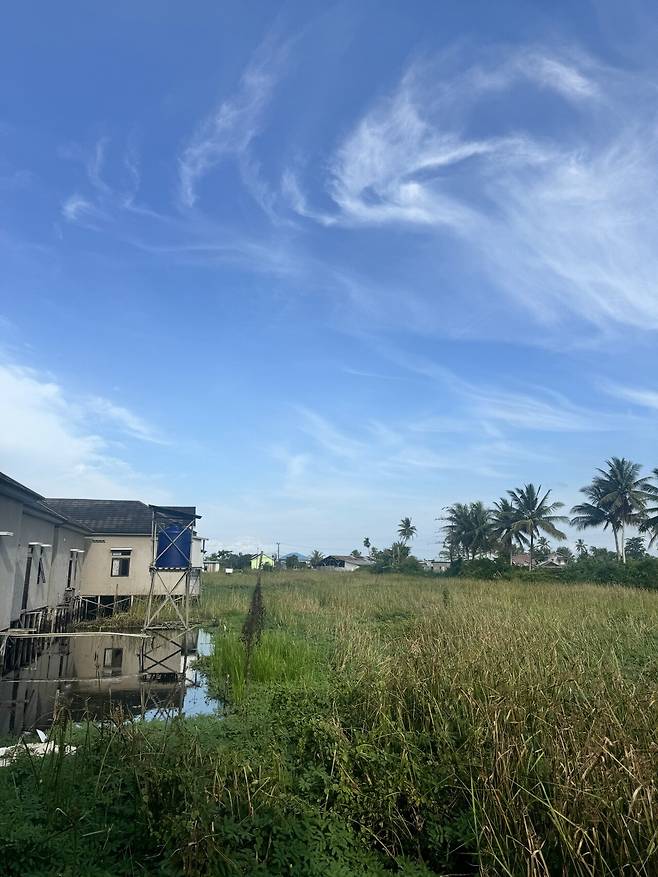 인도네시아 여자랑 사귐