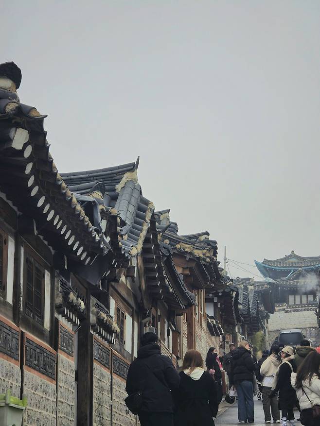 20250212_155834.jpg 나 홀로 서울 여행 1 : 북촌 한옥 마을