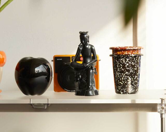 국립중앙박물관 대표 굿즈인 반가사유상 미니어처 ver3. 뮤지엄숍